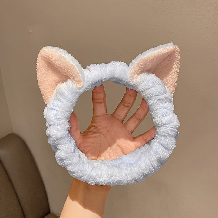 Coral Fleece Facial Spa Headband with Cat Ears - Comfortable and Stylish Skincare Headband for Washing Face and Makeup