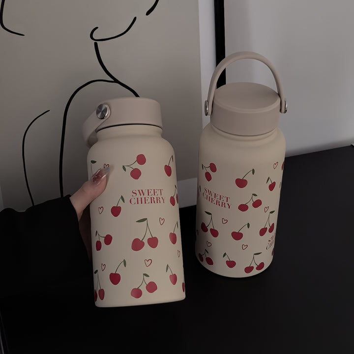 [22oz Insulated Cherry Heart Bottle] 22oz Cherry Heart Series Sports Water Bottle with Handle, Double-Wall 304 Stainless Steel Insulated Flask for Cold Drinks, Thermal Coffee Bottle, Camping To-Go Cup, Soft-Touch Silicone Paint, Ideal for Birthdays, Back
