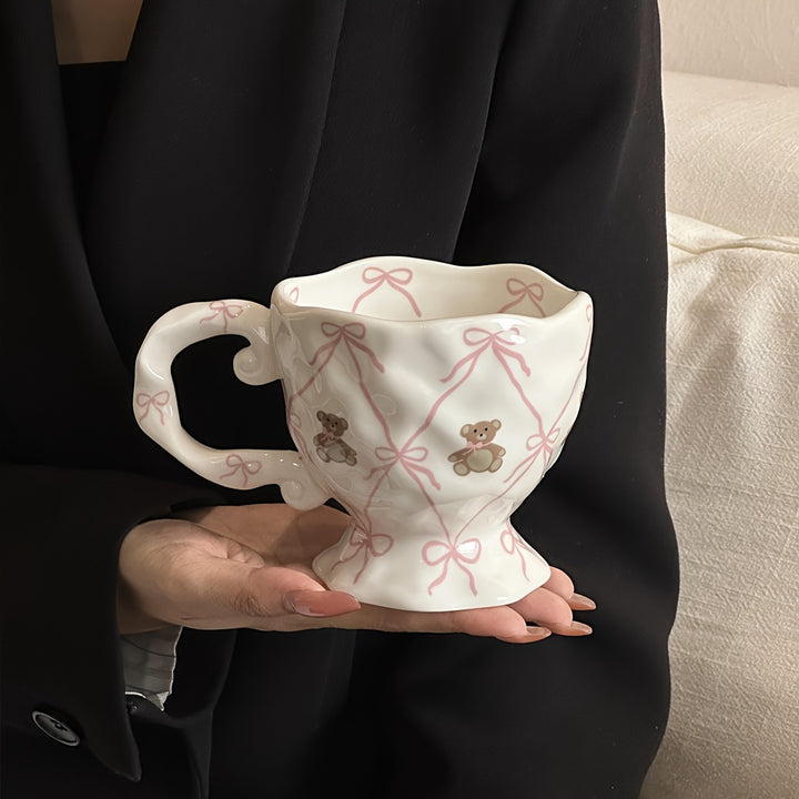 [1pc Hand-Painted Cute Bear Ceramic Mug] 1pc Hand-Painted Cute Bear Ceramic Mug, Princess Theme Animal Print, Round Insulated Coffee Cup for Hot and Cold Beverages, Reusable, Ideal for Christmas, Halloween, Thanksgiving, Ramadan, Graduation Gifts
